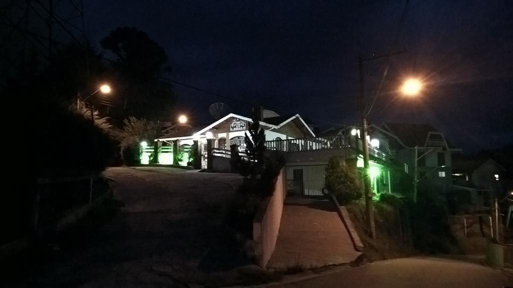 Pousada Das Rosas Campos do Jordao Ngoại thất bức ảnh